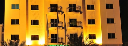 Safeer Plaza Hotel