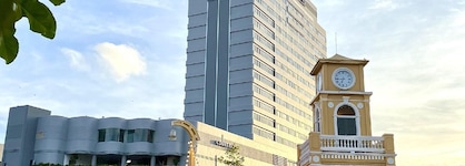 Courtyard By Marriott Phuket Town