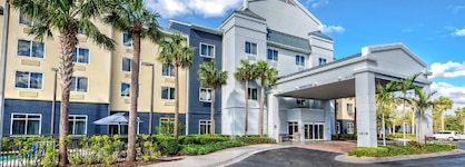 Fairfield Inn & Suites By Marriott Naples