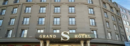 Grand S Hotel