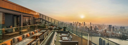 The Ritz-Carlton Shanghai, Pudong