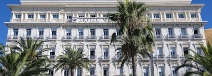 Hotel West End