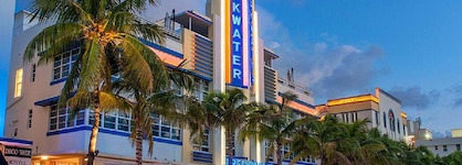Hotel Breakwater South Beach