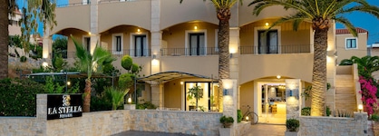 La Stella Suites