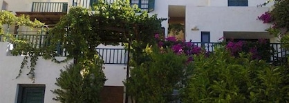 Kalimera Village