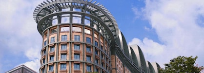 Resorts World Sentosa - Hotel Michael