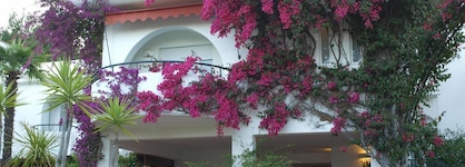 Hotel Baia Dei Faraglioni