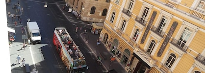 Everest Inn Rome