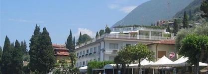 Hotel Excelsior Bay