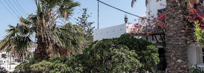 Studios And Suites Rania