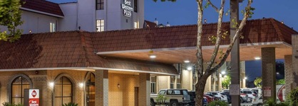 Best Western Plus South Bay Hotel