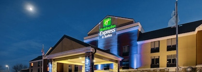Holiday Inn Express & Suites - Interstate 380 At 33Rd Avenue By Ihg