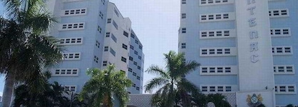 Sherry Frontenac Oceanfront Hotel
