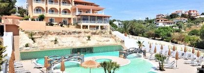 Grand Beach Hotel