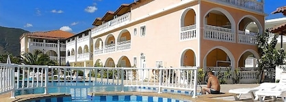 Hotel Plessas Palace