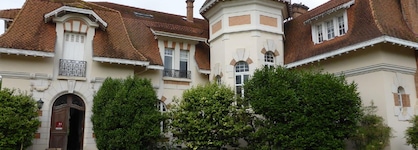 Chateau Du Clair De Lune