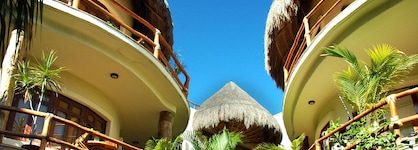 Villas Sacbe Condo Hotel And Beach Club