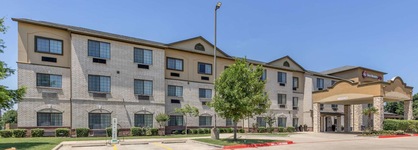 Best Western Plus Mansfield Inn & Suites