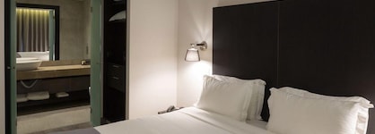 Lozenge Hotel