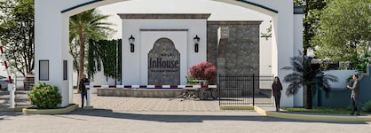 Inhouse Select Hacienda Tres Rios