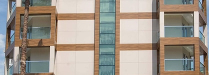 Riviera Hotel & Spa