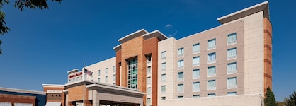 Hampton Inn & Suites St. Louis At Forest Park