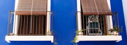 Wave Apartments