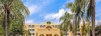 La Quinta Inn & Suites By Wyndham Miami Lakes
