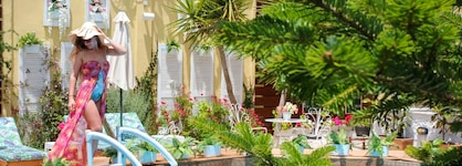 V.A. Boutique Apartments And Suites