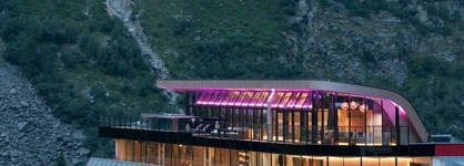 Josl Mountain Lounging Hotel