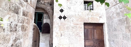 Sextantio Le Grotte Della Civita
