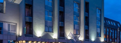 Hyde Hotel (Formerly The Forster Court Hotel)