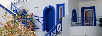 Psaras Apartments