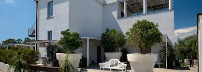 La Suite Boutique Hotel