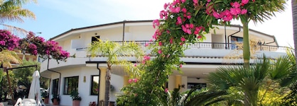 Hotel L’Ancora***