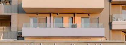 Palm Beach Apartments - Studio