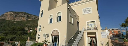 Hotel Royal Hills