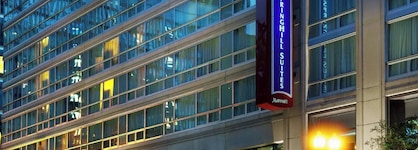 Springhill Suites By Marriott Chicago Downtown  River North