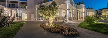 Aqua Bay Suites