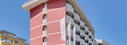 Hotel Ambassador