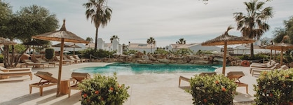 Lago Resort Menorca - Villas & Bungalows Del Lago