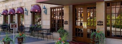 Bell Tower Hotel
