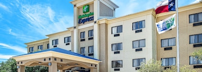Holiday Inn Express Hotel & Suites Fort Worth Southwest I-20 By Ihg