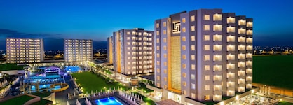Grand Park Lara