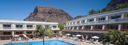 Apartamentos Charco Del Conde