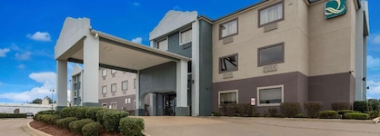 Quality Inn & Suites Jackson International Airport