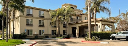 Carlsbad Suites