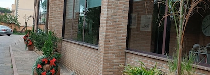 Euro House Inn Airport Hotel & Residence