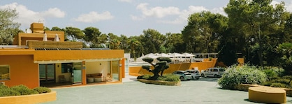 Ses Eufabietes Apartments & Restaurant