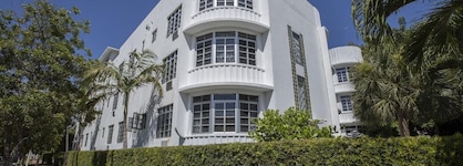 Lincoln Arms Suites